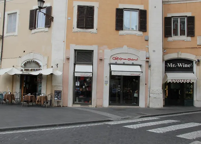 Appartamento in Lucina